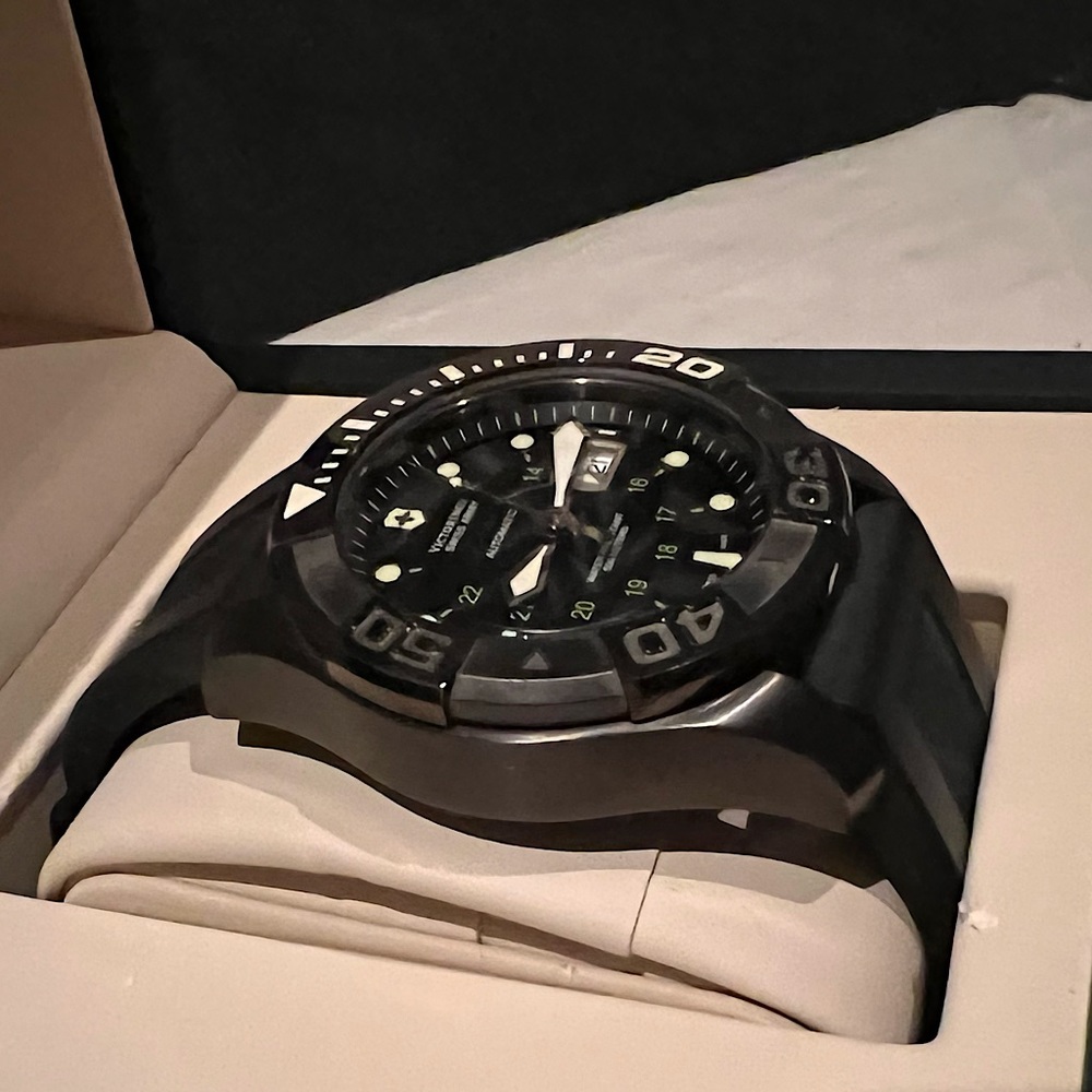 Victorinox Dive 500